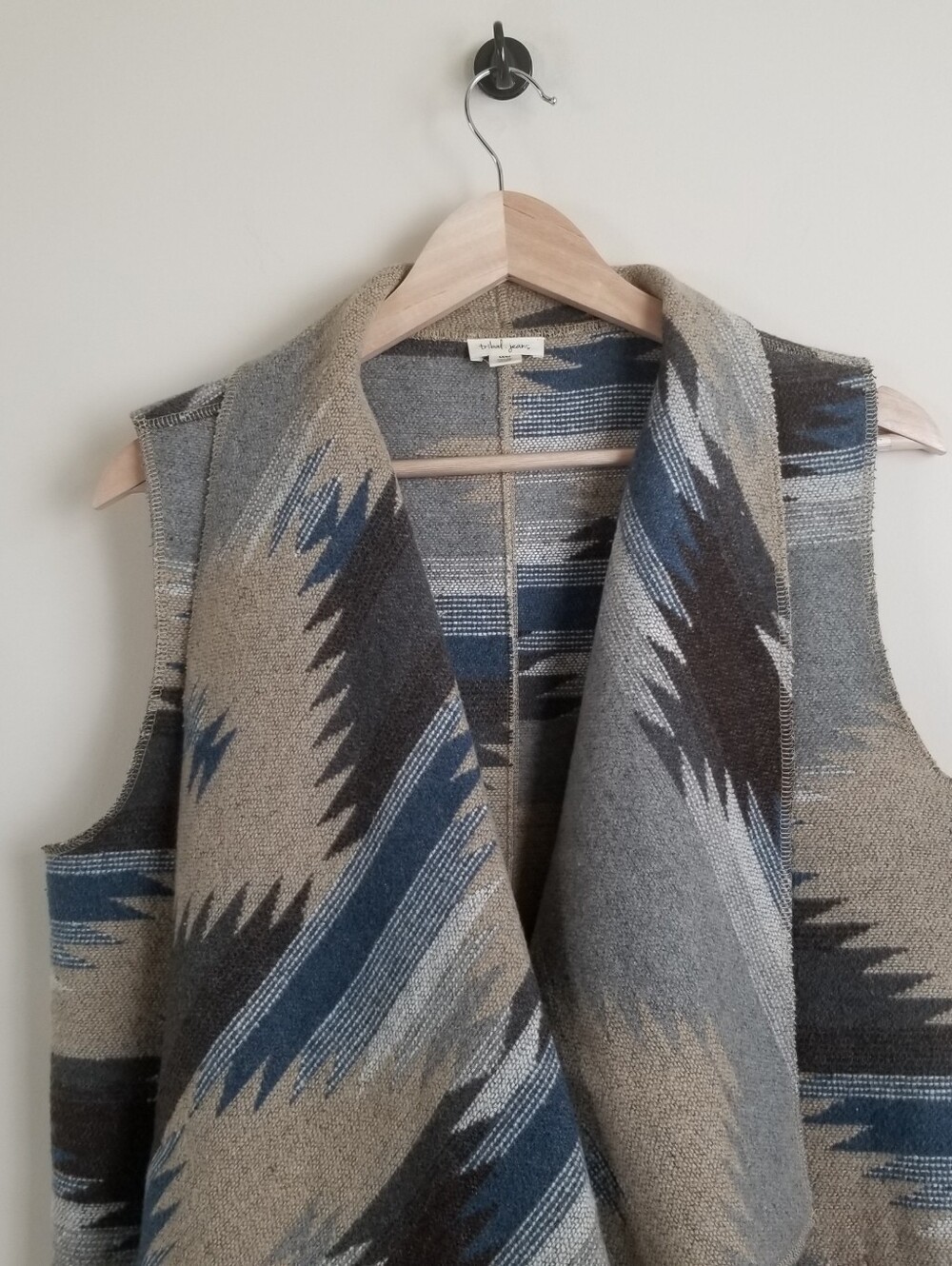 Tribal Jeans Wool Blend Southwestern Vest Cardigan Medium - Picture 2 of 6
